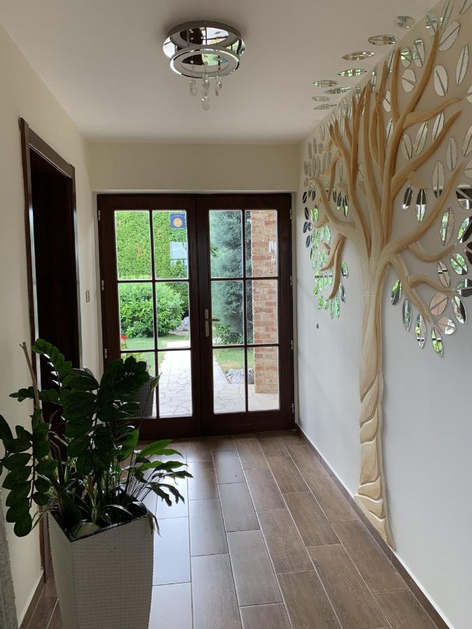 Villa Garden ซาลาแอแกร์แซค ภายนอก รูปภาพ