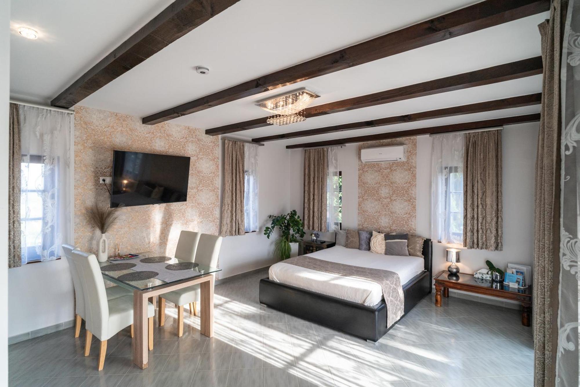 Villa Garden ซาลาแอแกร์แซค ภายนอก รูปภาพ